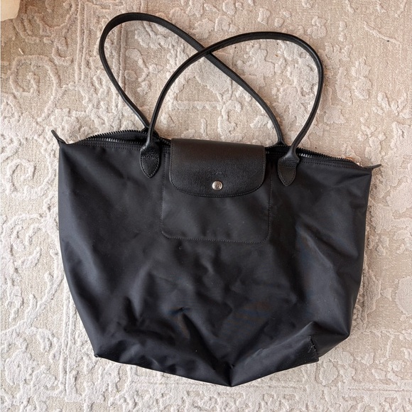 Longchamp Black Nylon Le Pliage Large Tote - Picture 2 of 5